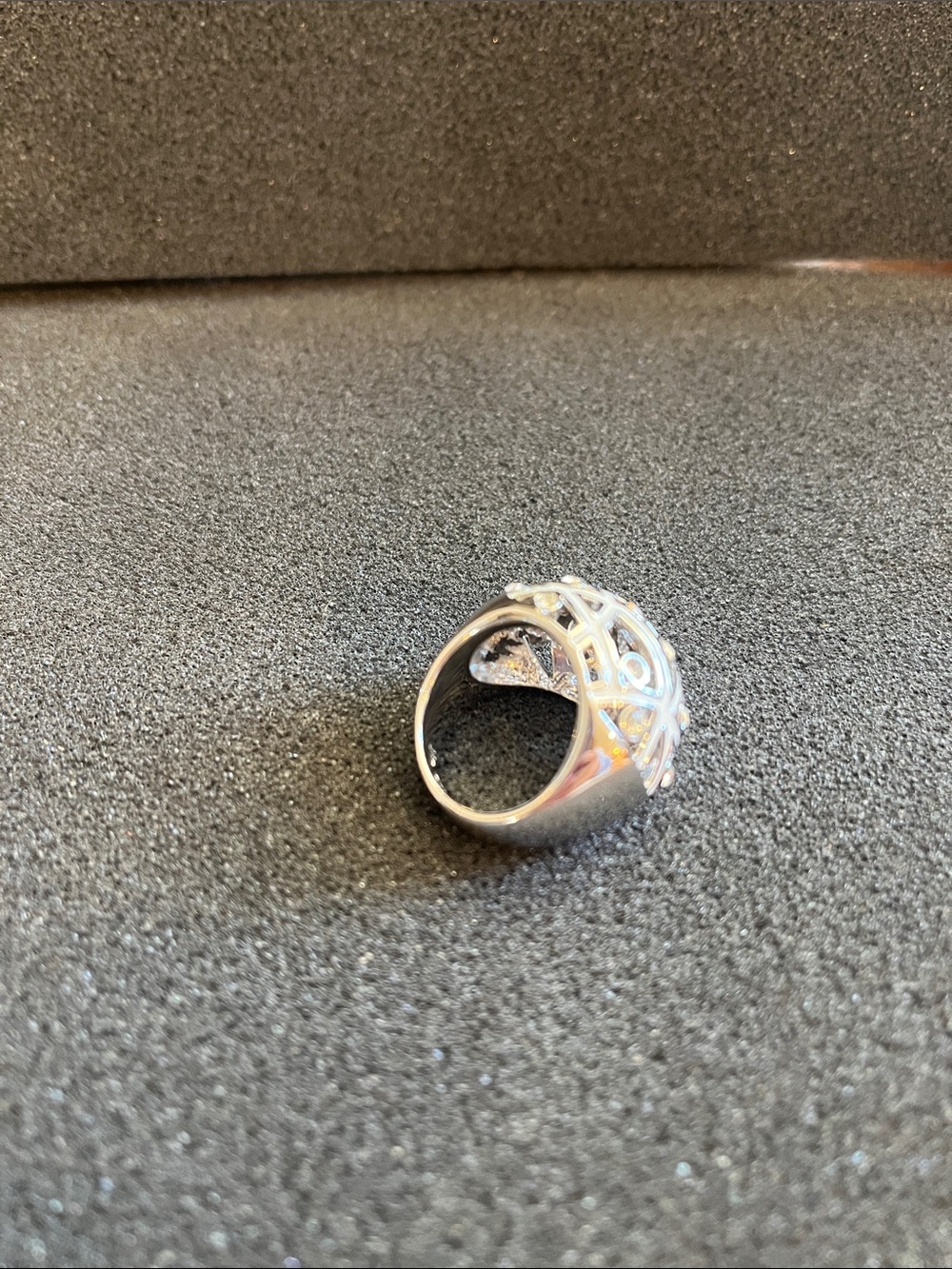 Lia Sophia Statement Rings. - Picture 6 of 8